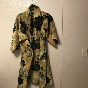 John Deere Blanket with sleeves for Youth boy